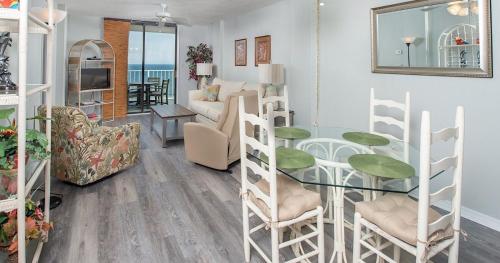 Sunswept 706 Condo - image 4