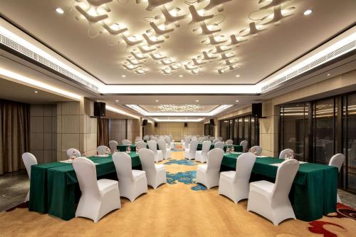 Ramada Wyndham Zhengzhou Xinzheng