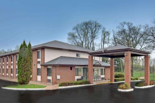 Baymont Inn & Suites Richmond in Richmond, USA