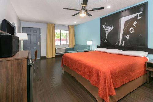 Super 8 by Wyndham Austin University/Downtown Area in Austin, USA