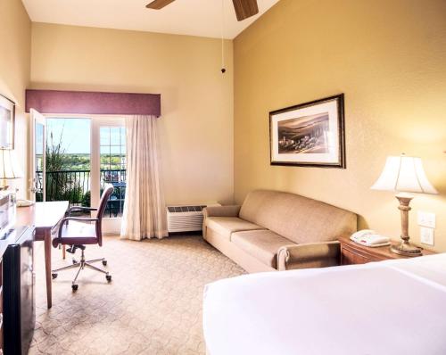 La Quinta by Wyndham Marble Falls