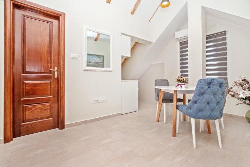 Apartments Isja - image 4