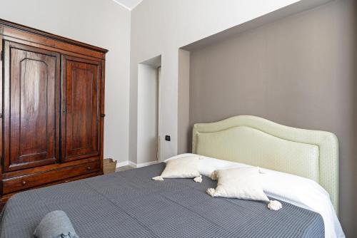 Vittoria Corner - byMyHomeInComo - main image