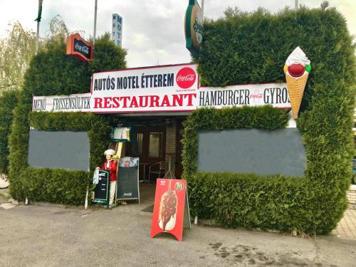  Autós Motel Étterem in Dunaföldvár