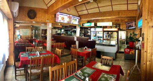  Autós Motel Étterem in Dunaföldvár