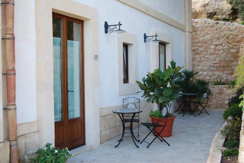 Silva Suri - image 7