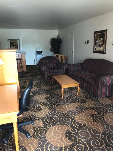 Days Inn by Wyndham San Angelo - image 21