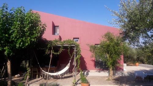  Red Cottage in the Olive Tree Fields in Glifádha