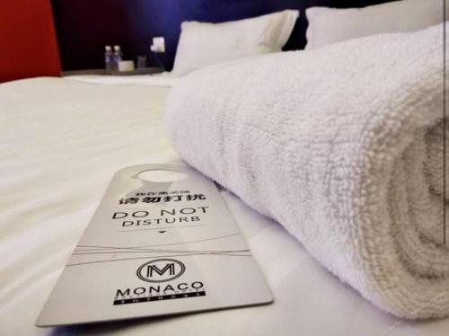 Monaco Boutique Hotel Sadong Jaya