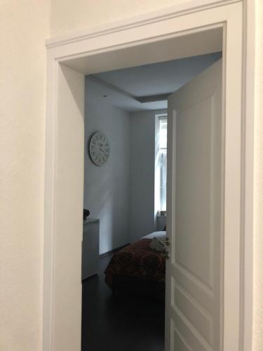 Antwerp apartments - image 8