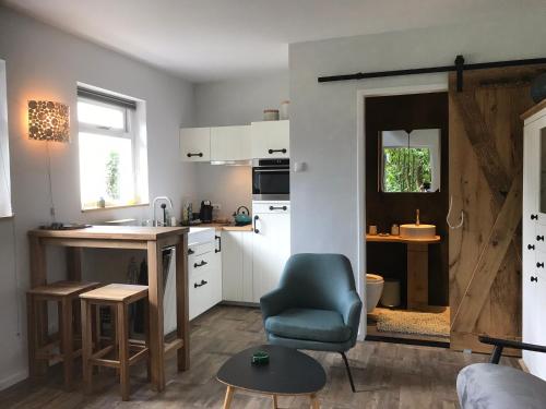 Studio Het Kommertjeshof in Burgh-Haamstede