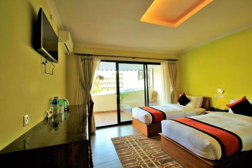 Superior Twin Room