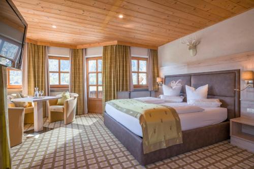 1 queen bed