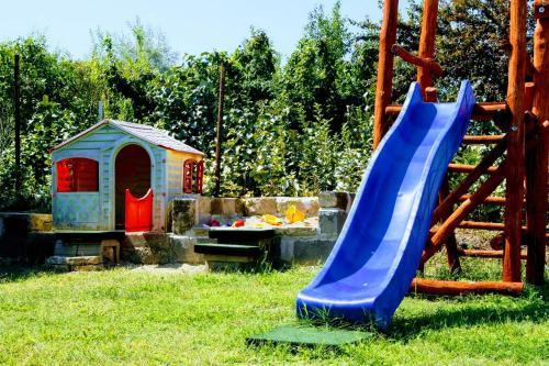 Playground, Kukucs Etyek Dezsafurdo Vendeghaz in Etyek