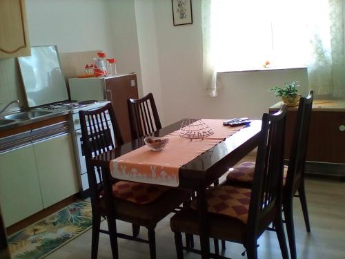 設施, Oaza in 沙夫里