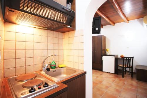 Pension Ioanna 4