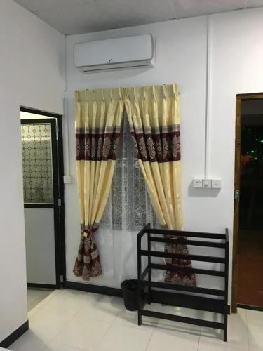 Trinco Relax Hut - image 4