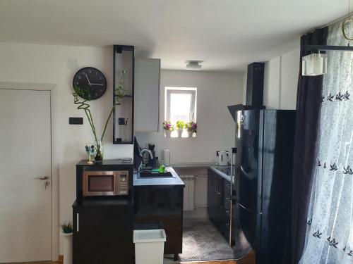 Apartment New Belgrade Home - image 10