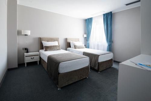 New Era Hotel - image 6