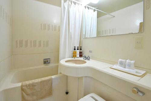 Hotel New Century Sakaide - 화장실