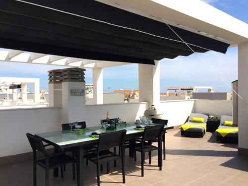 PENTHOUSE OASIS BEACH in Torrevieja