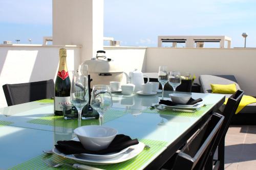 PENTHOUSE OASIS BEACH in Torrevieja
