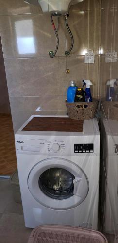 Apartment image 10