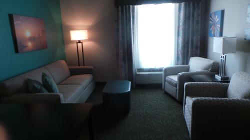 Oakwood Suites