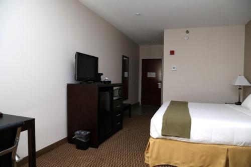 Holiday Inn Express Lexington Southwest Nicholasville, an IHG Hotel