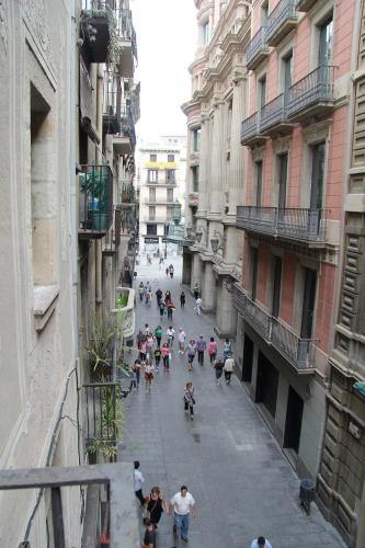 Hostal Excellence - image 5