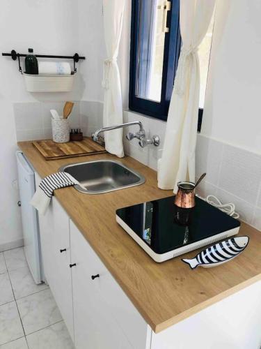  Fistiki Apartment - Sea view and island charm in Souvala