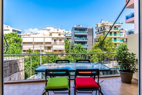  Electra's Guesthouse-Colorful 2 bedroom apartment in Athen