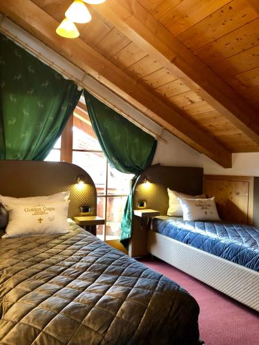 Golden GaPa Penthouse 1 - image 3