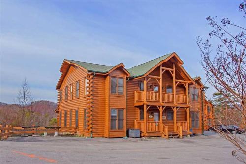 Black Bear Lodge - Free Daily Activities - Double Kitchen - Game Room and Hot Tub - image 8