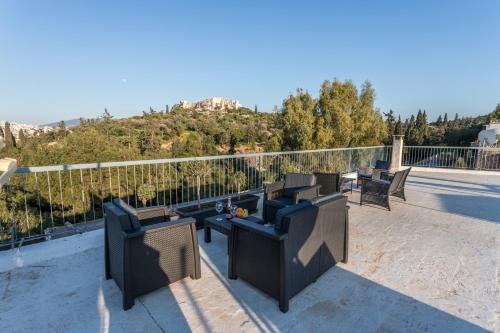 Iris apartment acropolis terrace view, Ateny