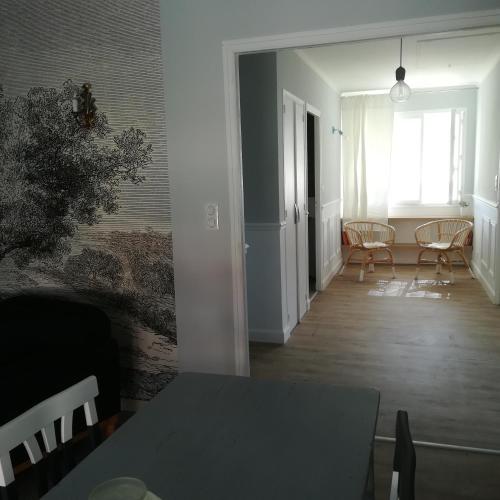 APPARTEMENT DE CHARME AVEC JARDIN photo 16
