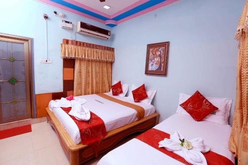 Hotel Shri Swarna's Palace - A Business Class Hotel