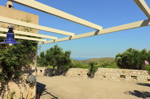 KYTHIRA ISLAND RETREAT