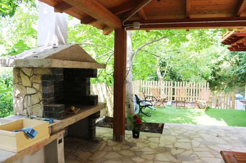 Casa Vacanze il Giardino - Appartamento Agrifoglio gîte à louer Genoni