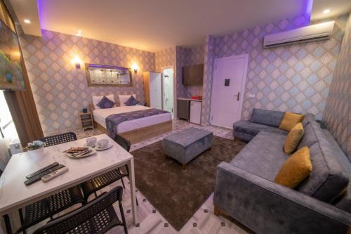 ROYAL TAKSIM SUITES - image 7