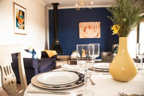 Giant's View Village Giant's View Village