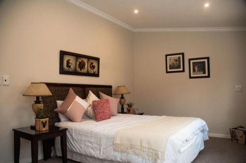 Giant's View Village Giant's View Village