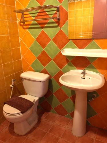Standard Double Room image 8