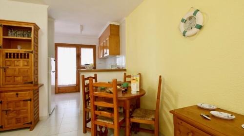 Facilities, Las Moras II UL by CARLOSFERIEN in Santa Llucia