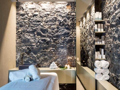 213631097 Zash Country Boutique hotel & SPA