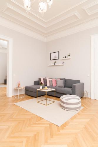 Palais Schottentor by welcome2vienna