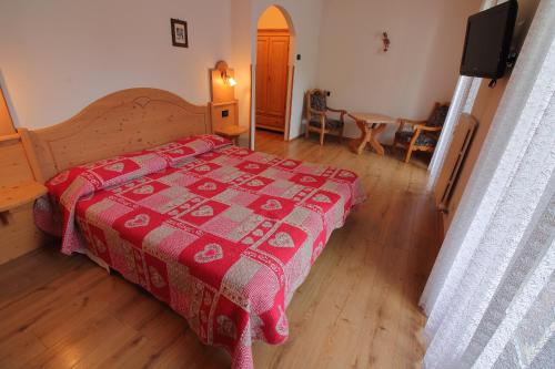 Hotel ai Tre Ponti - Dolomiti in Tonadico