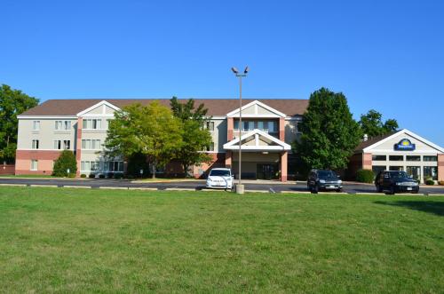 Days Inn & Suites by Wyndham Madison - image 13