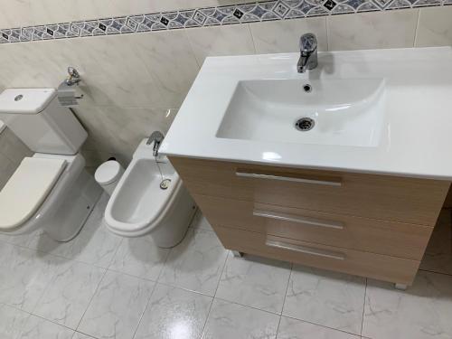  Apartamento privado a 15 minutos de Santiago y 15 de las playas de Noia y Barbanza in Rois