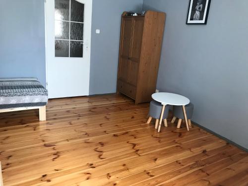 Exterior view of 42-200 Hostel